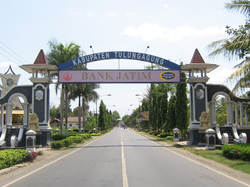 Travel Malang Tulungagung PP