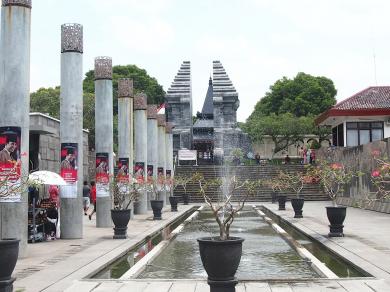 Travel Malang Blitar PP (code)